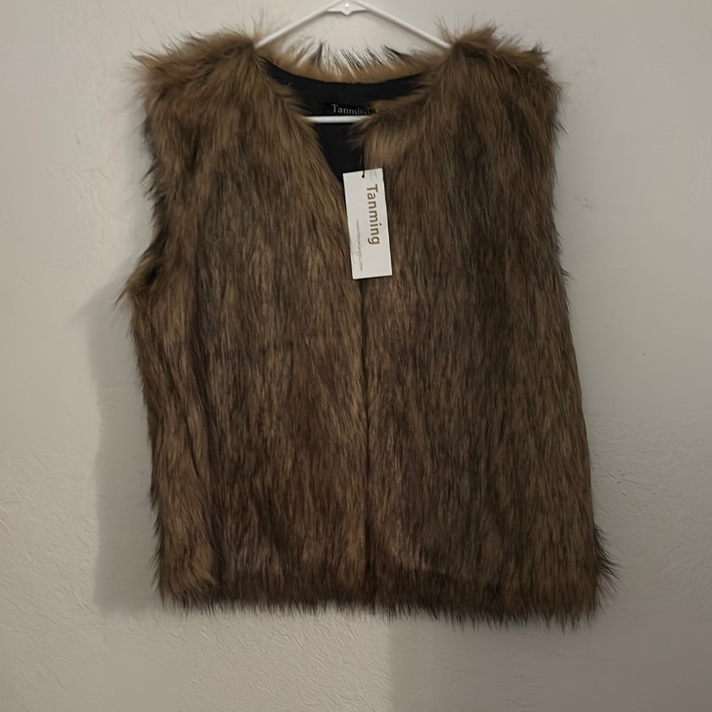 Luxurious Brown Faux Fur Vest